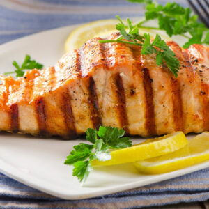 8 foods that are safe for humans and cats