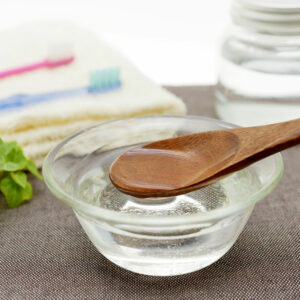 Teeth whitening – Easy home remedies one can try
