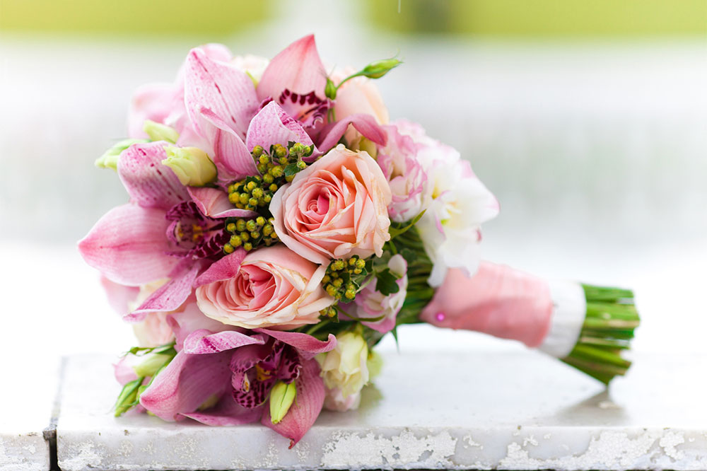 7 errors to never make while gifting flowers