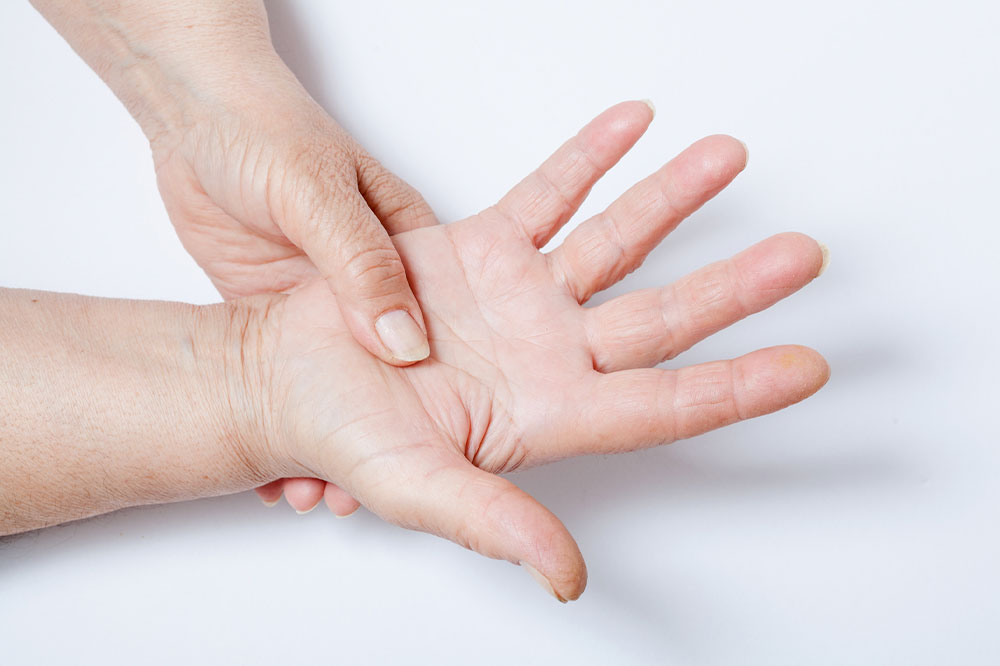 7 factors that trigger arthritis pain