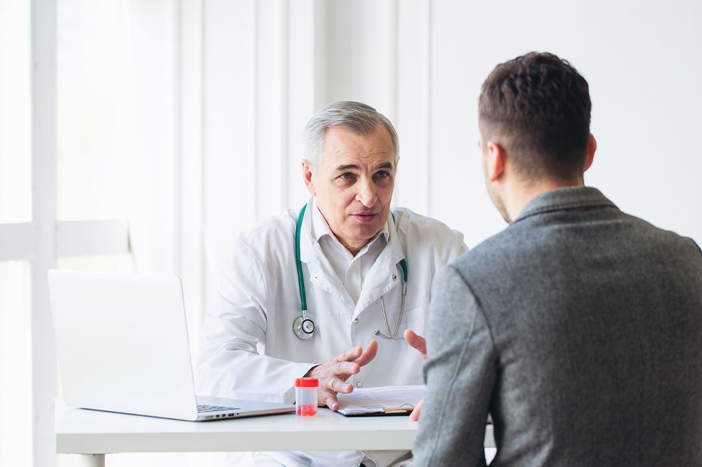 6 critical signs of esophageal cancer