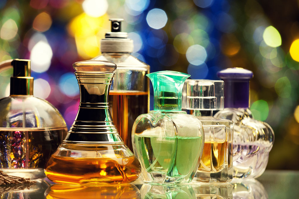 Top 10 Designer Perfume Deals for Black Friday 2023