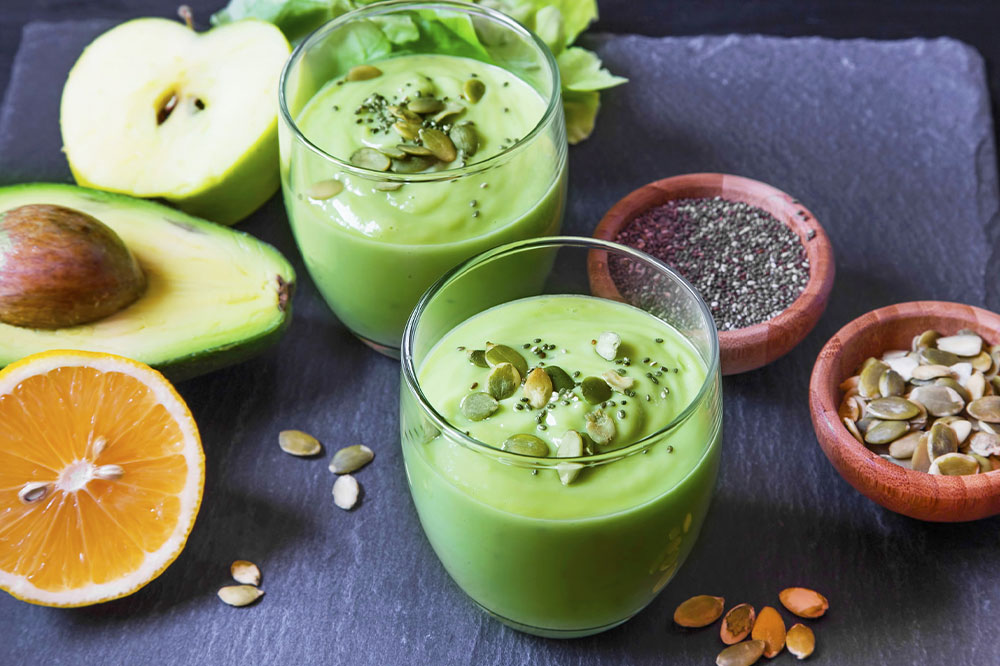 6 smoothies to ease joint pain and arthritis symptoms