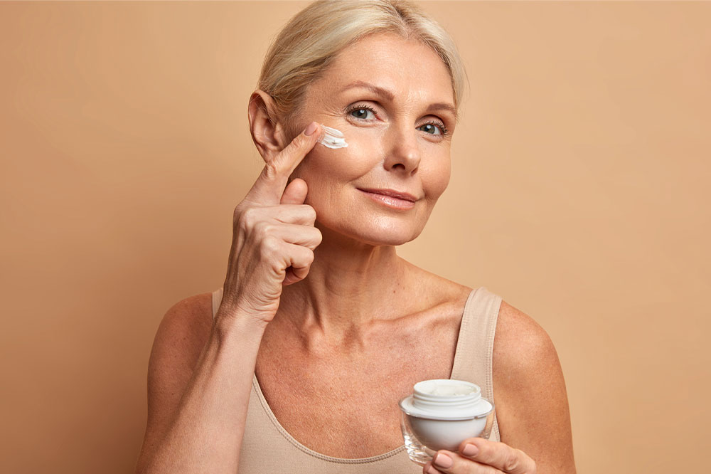 Top 11 Moisturizers and Creams for Mature Skin