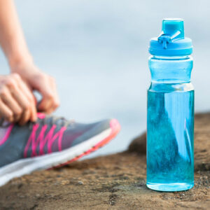 10 things to consider while buying a water bottle